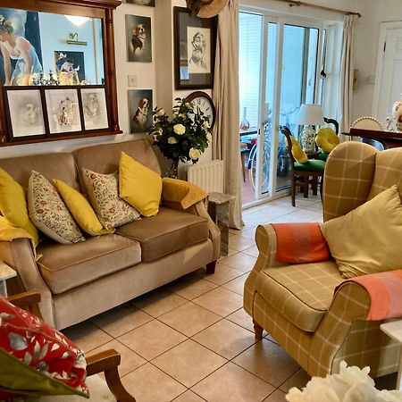 The Gallery B&B, The Glen, Kinsale ,County Cork Экстерьер фото