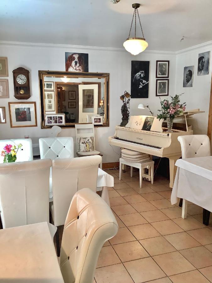 The Gallery B&B, The Glen, Kinsale ,County Cork Экстерьер фото