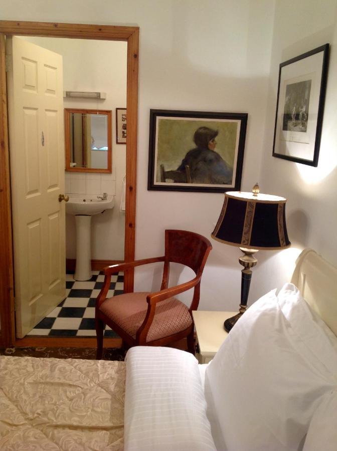 The Gallery B&B, The Glen, Kinsale ,County Cork Экстерьер фото