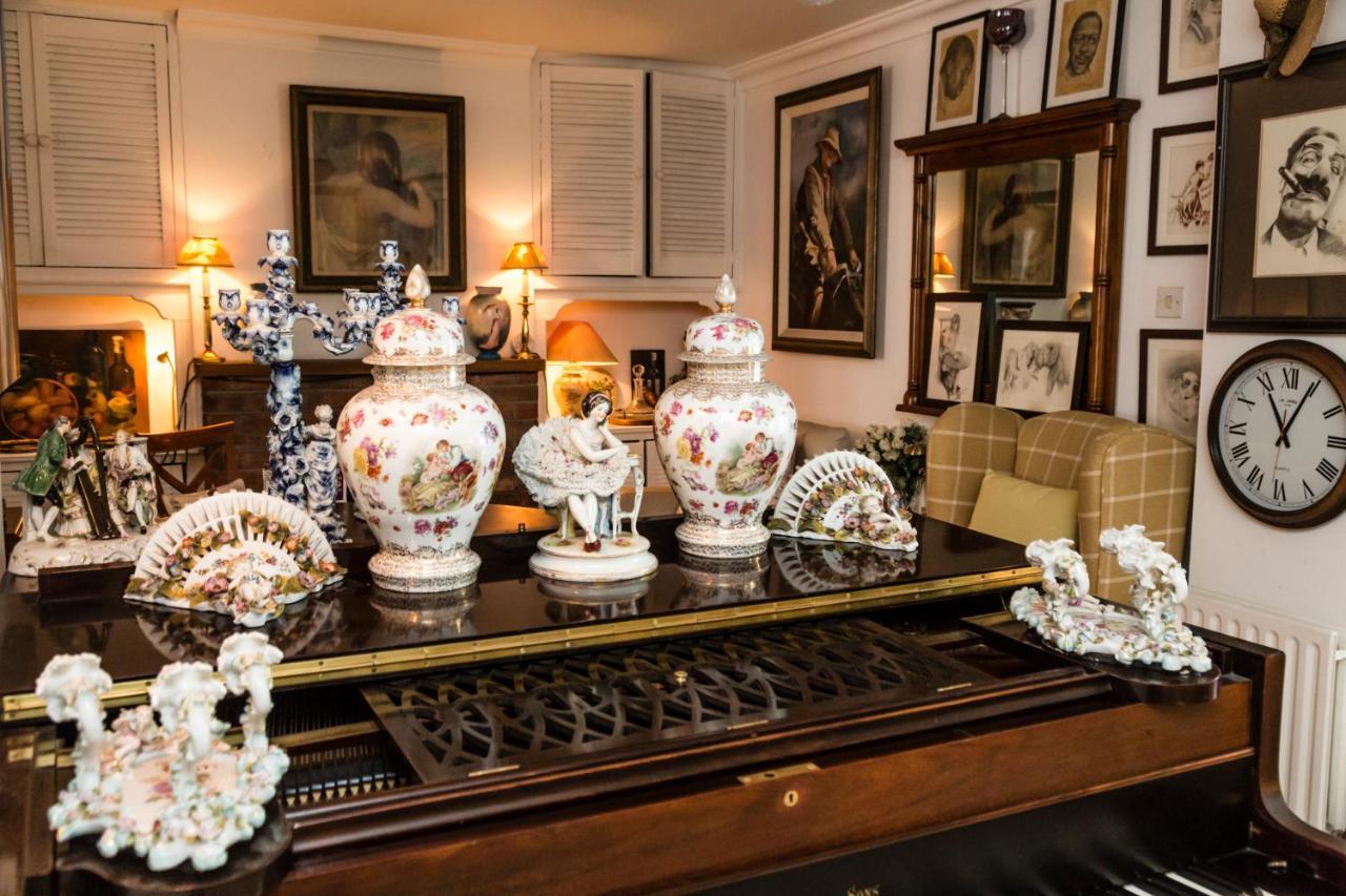 The Gallery B&B, The Glen, Kinsale ,County Cork Экстерьер фото