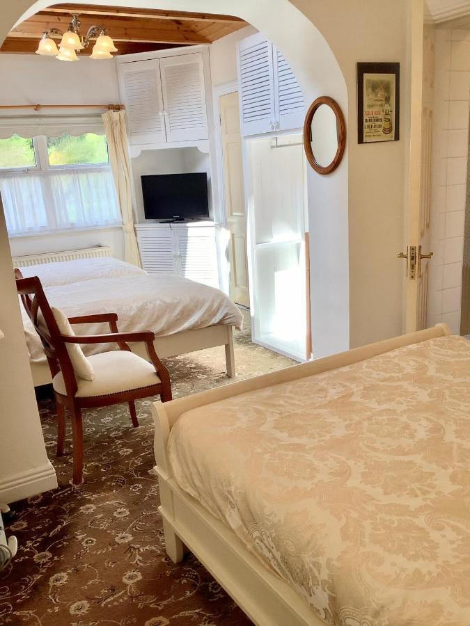 The Gallery B&B, The Glen, Kinsale ,County Cork Экстерьер фото