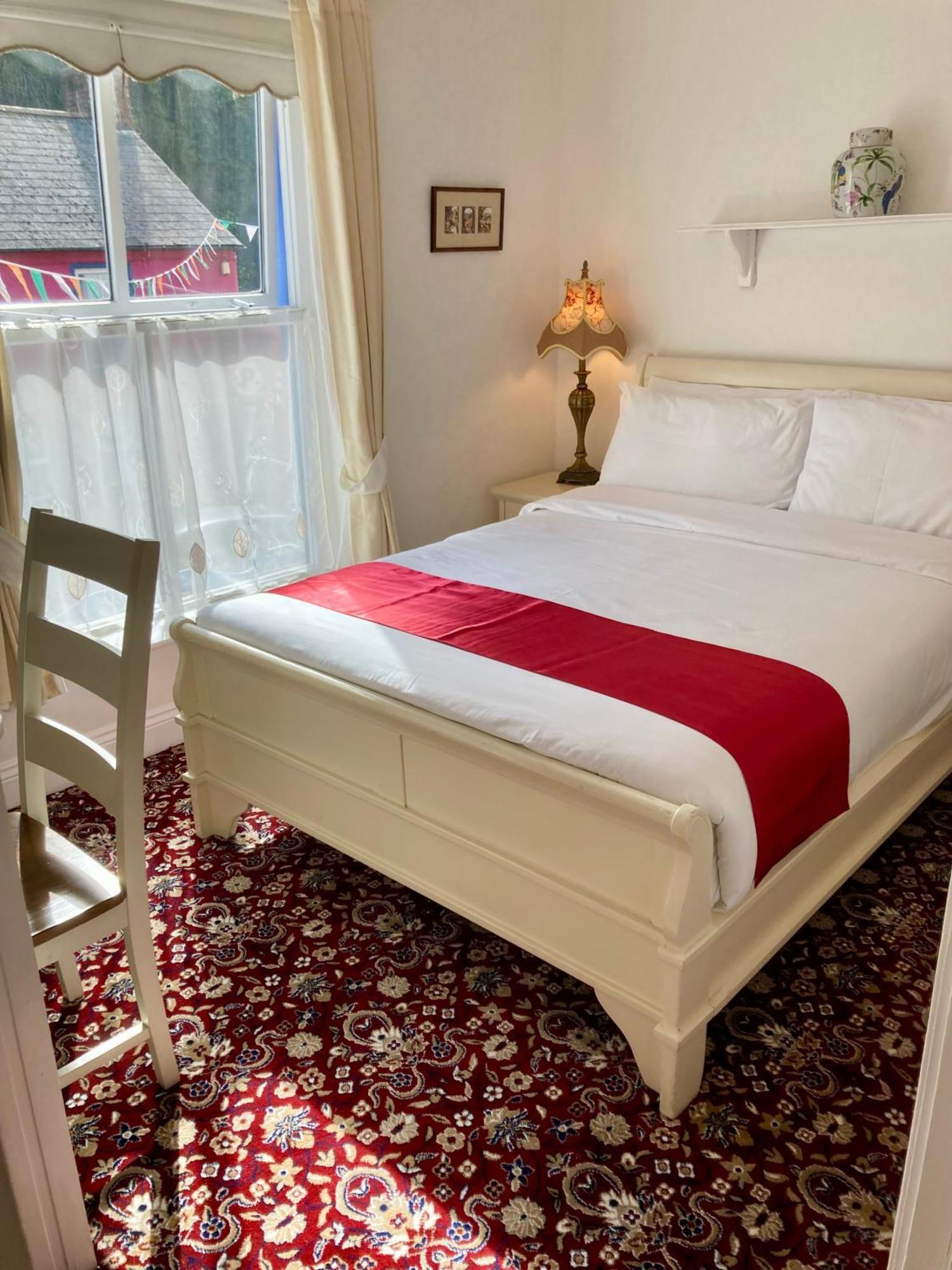 The Gallery B&B, The Glen, Kinsale ,County Cork Экстерьер фото